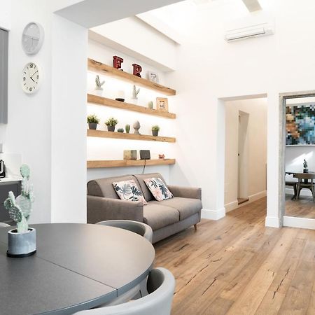 Luxury Apartment - San Pancrazio, フィレンツェ エクステリア 写真